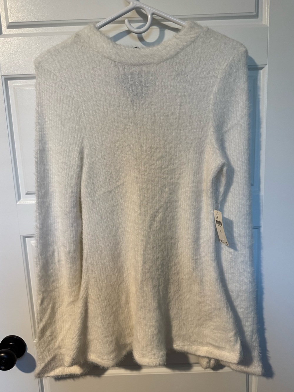 NWT Maeve Anthropologie Fuzzy Bell-Sleeve Bow-Back Sweater, White, Size Medium